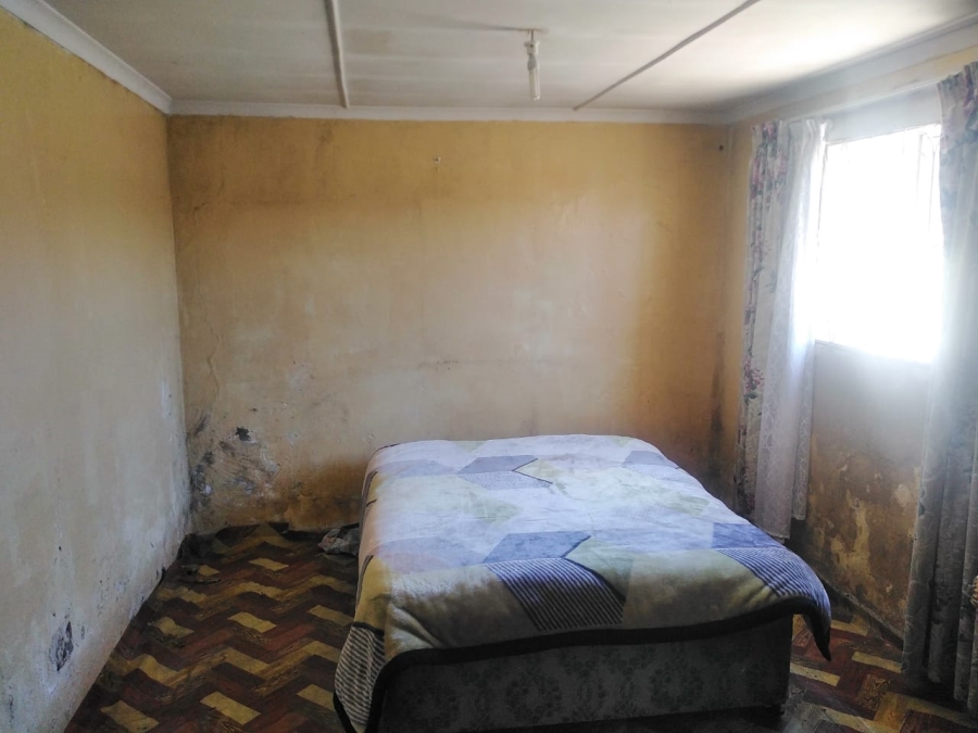 2 Bedroom Property for Sale in Kwazakhele Eastern Cape